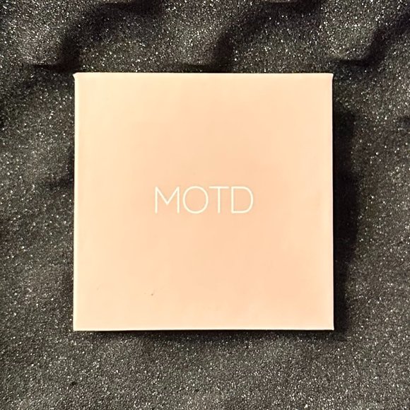 MOTD Highlighting Powder in Morning Sun - Picture 5 of 7